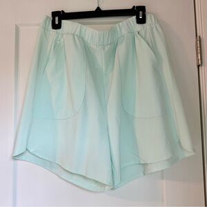Zella Women's Light Mint Green Shorts